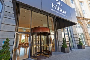 Hilton SWOT Analysis: Your Helpful Guide to the Hotel Chain
