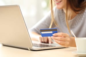 How To Choose And Integrate A Payment System For Online Business